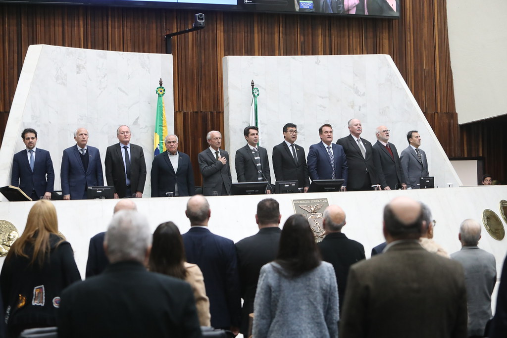 004 Parlamento Universitário